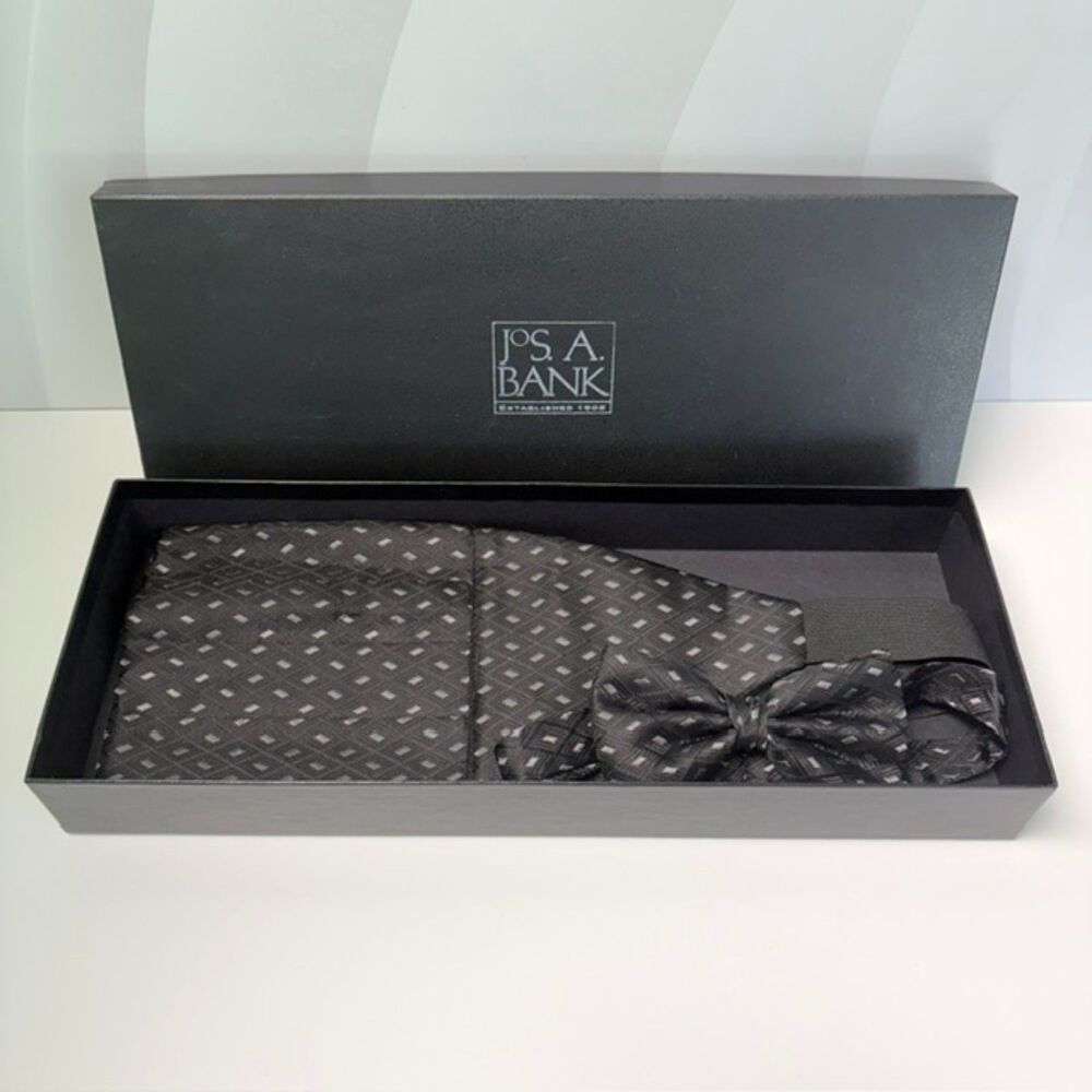 Jos. A Bank Bow Tie Cummerbund Set Black Gray Geometric Size 34-44 Boxed